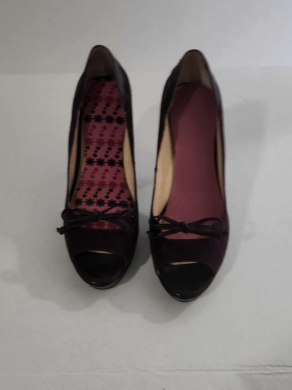 Unbranded Plum Peep-Toe Pumps with Bow Accent